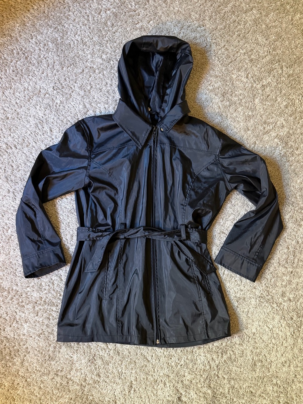 Women’s Size M 14/16 Outbrook Black Hooded Belted Rain/Wind Breaker Jacket